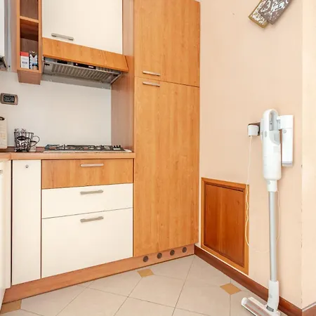 Apartamento Live The History- A Due Passi Dal Castello Ferrara
