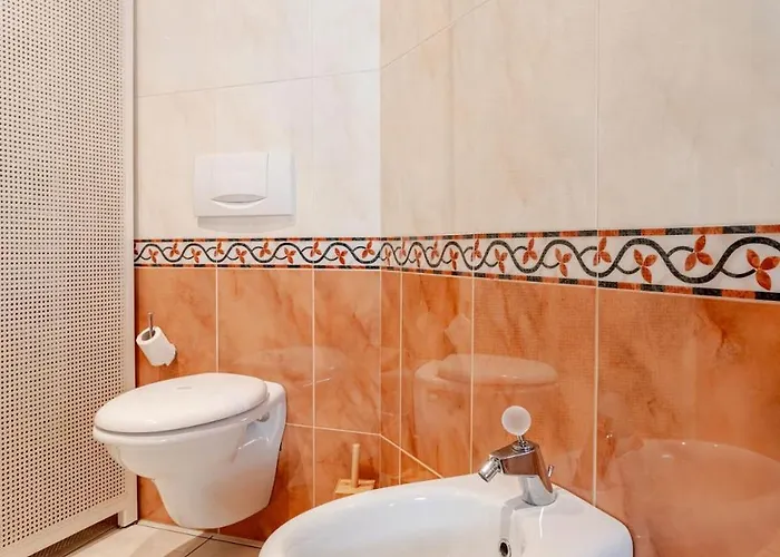 Live The History- A Due Passi Dal Castello Daire Ferrara