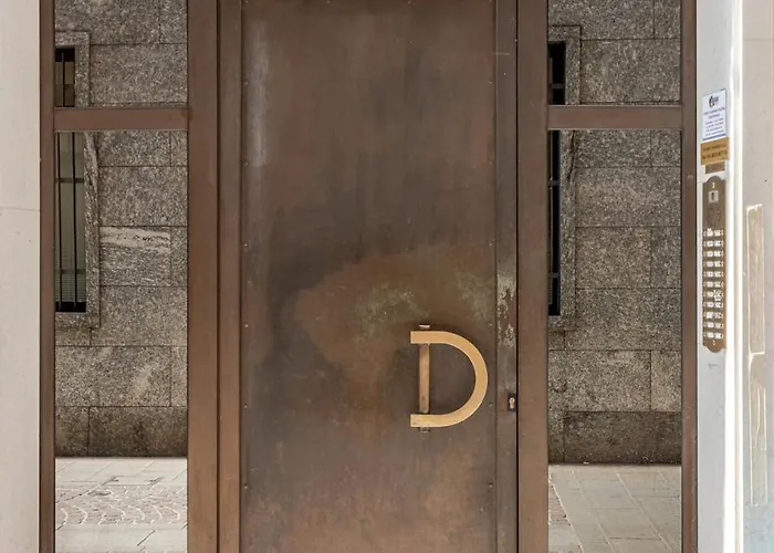 Live The History- A Due Passi Dal Castello *